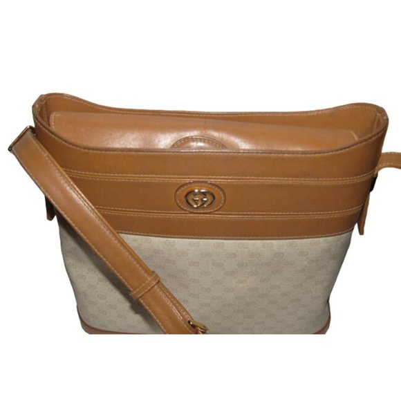 Gucci Vintage Bucket Style Ivory Coated Canvas With Camel Trim - Picture 6 of 11